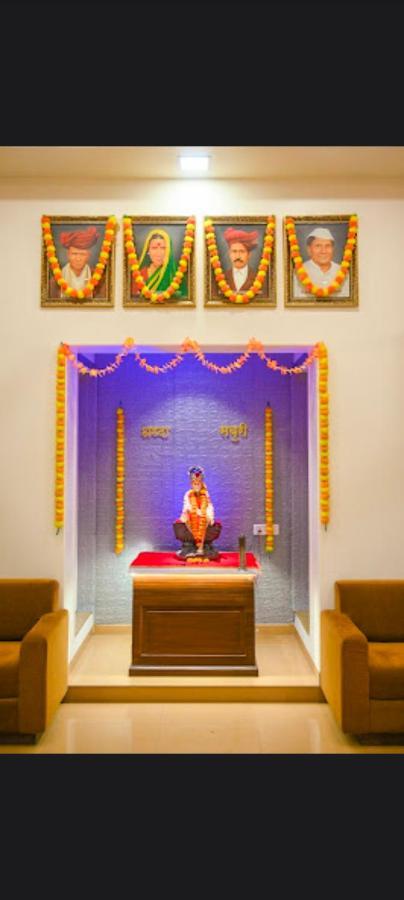 Saish Hotel Shirdi Ngoại thất bức ảnh